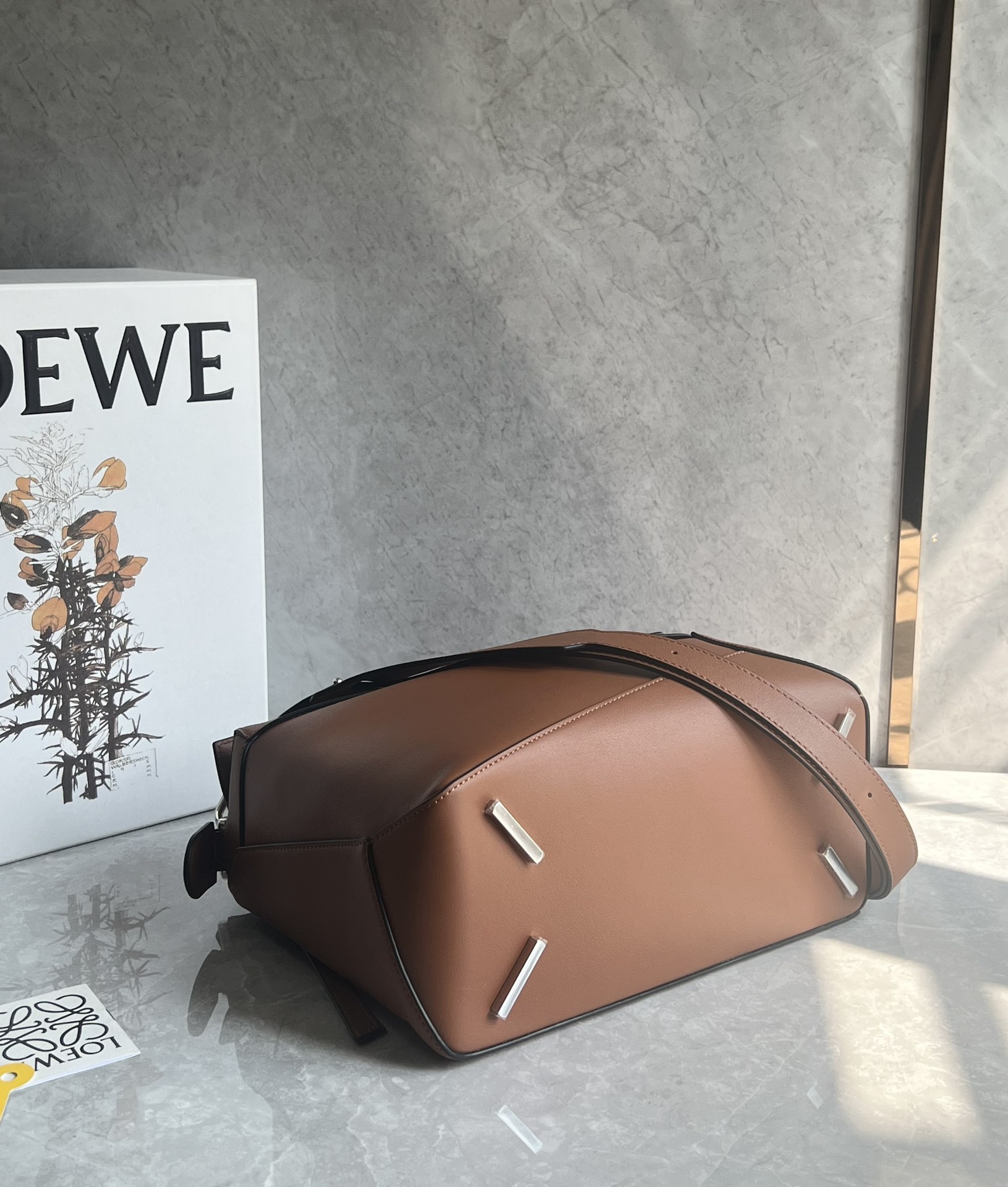 Loewe Medium Puzzle Bag in Classic Calfskin Toffee